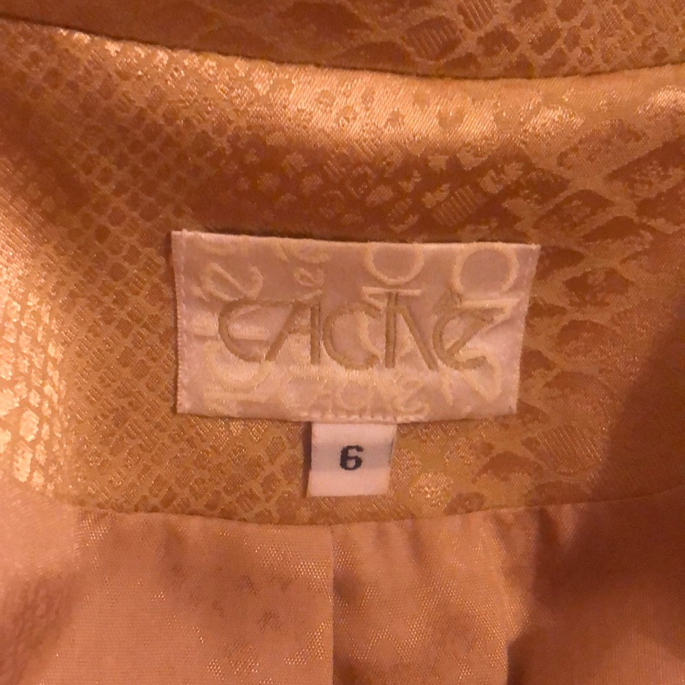 Cache Gold Jacket, Size 6 - image 2
